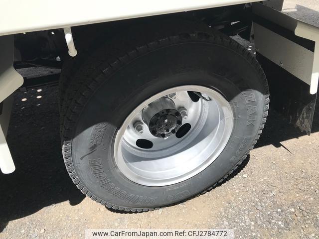 Isuzu Elf Truck 1999 thumbnail 12