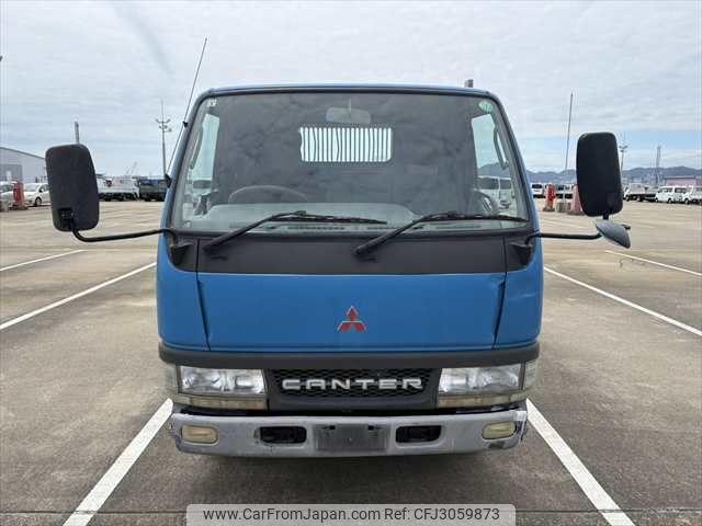 Mitsubishi Fuso Canter 2000 thumbnail 9