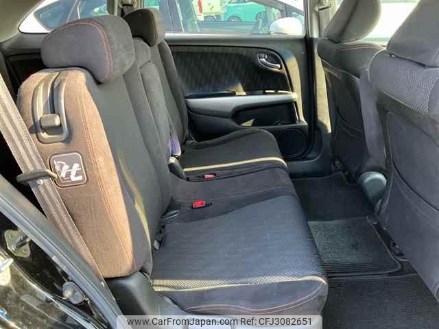 Honda Stream thumbnail 9