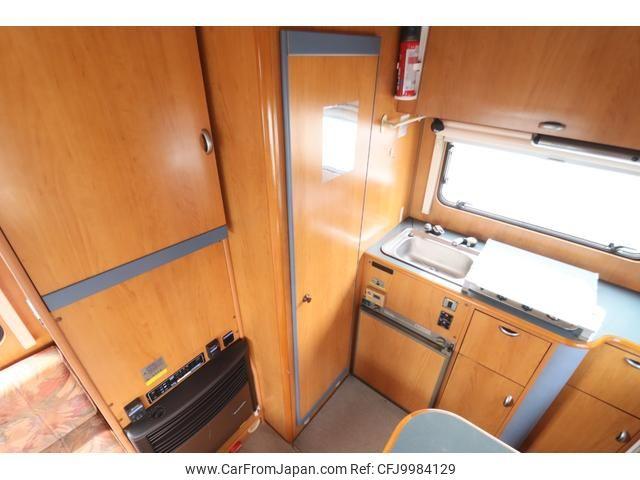 Isuzu Elf Truck 2000 thumbnail 46