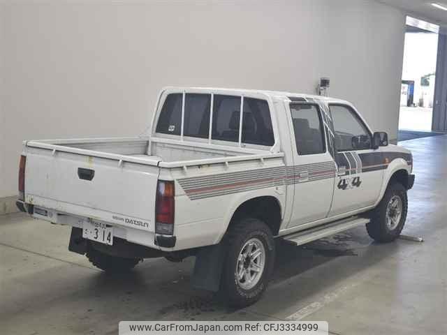 Nissan Datsun Pickup thumbnail 6