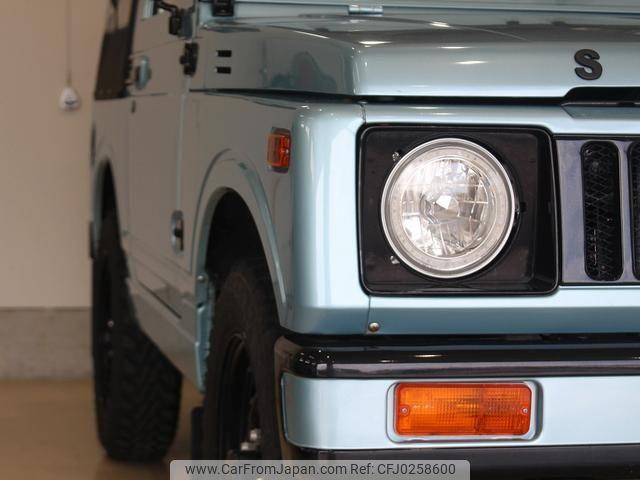 Suzuki Jimny 1986 thumbnail 6