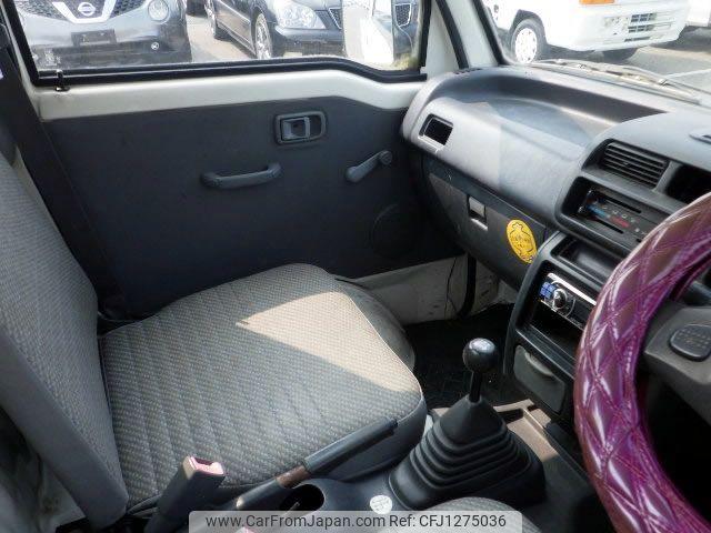 Daihatsu Hijet Truck 2000 thumbnail 9