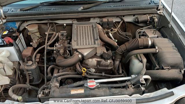Suzuki Jimny 2000 thumbnail 30