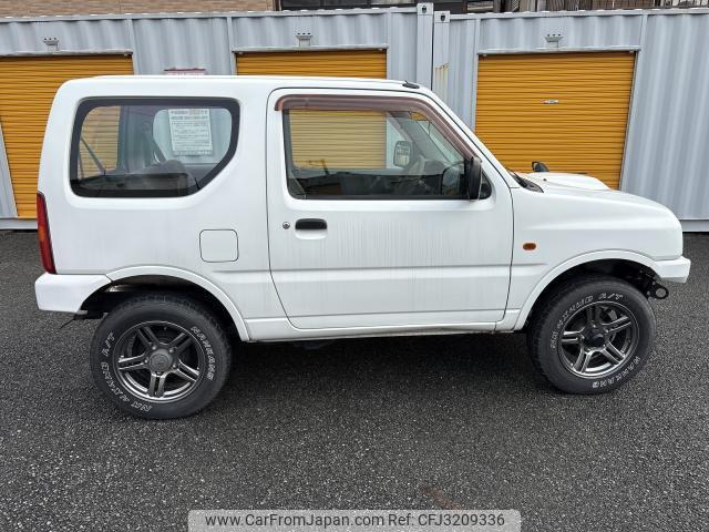 Suzuki Jimny 2001 thumbnail 4