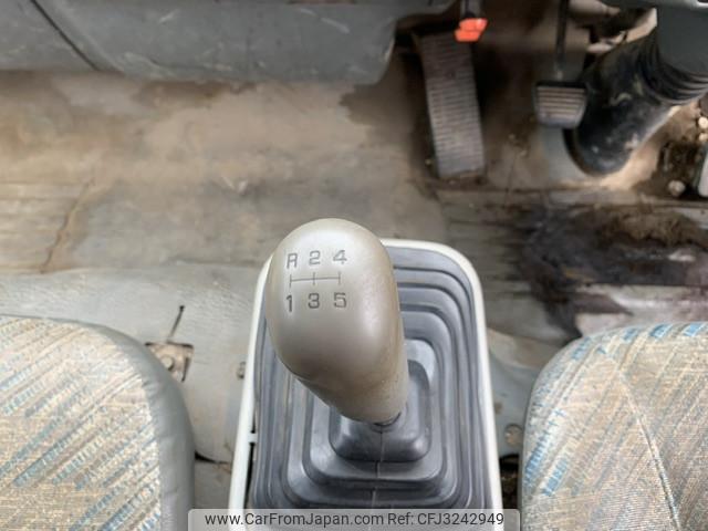 Mitsubishi Fuso Fighter Mignon 1998 thumbnail 17