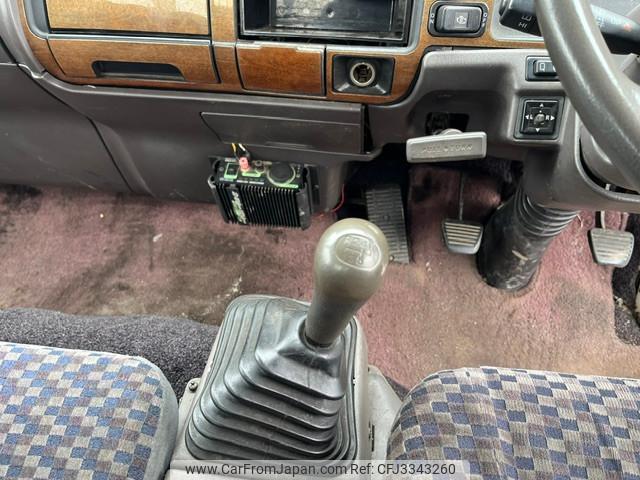 Mitsubishi Fuso Canter 1998 thumbnail 17