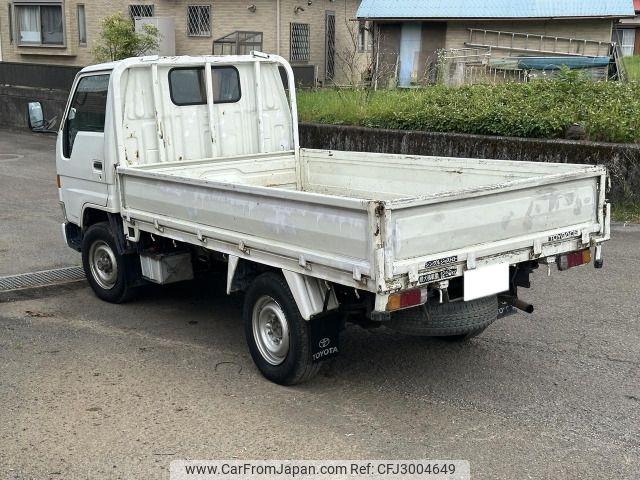 Toyota Hiace Truck 1997 thumbnail 5