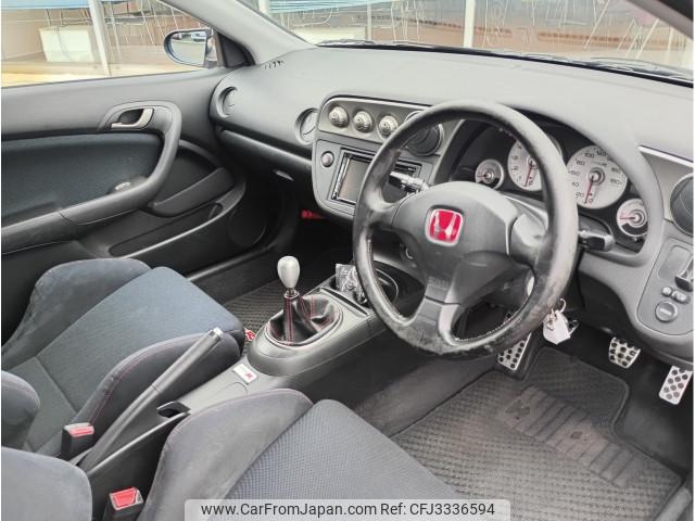 Honda Integra 2001 thumbnail 4