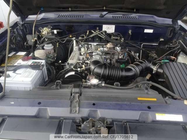 Isuzu Bighorn 1998 thumbnail 13