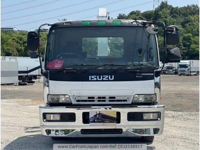 Isuzu Forward 2000