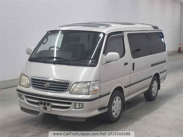 Toyota Hiace Wagon thumbnail 5