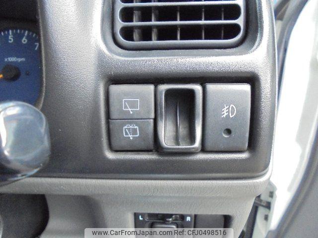 Suzuki Jimny 2001 thumbnail 19