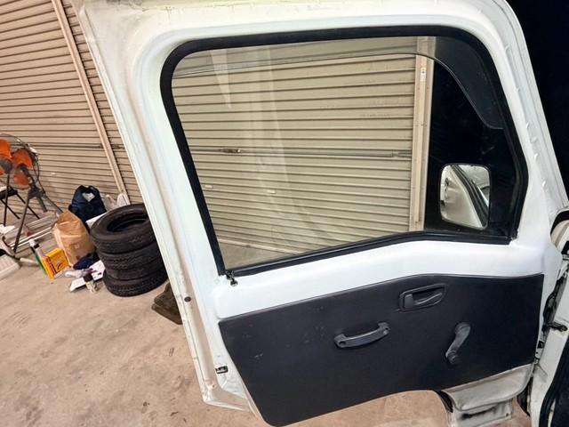 Subaru Sambar Truck 1999 thumbnail 36