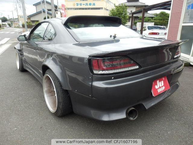 Nissan Silvia 2001 thumbnail 8
