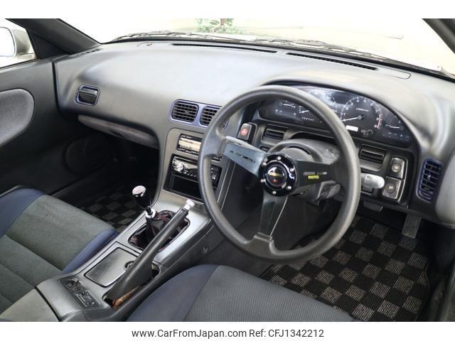 Nissan Silvia 1991 thumbnail 3
