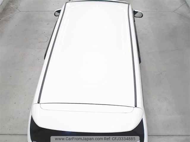 Toyota Alphard thumbnail 12