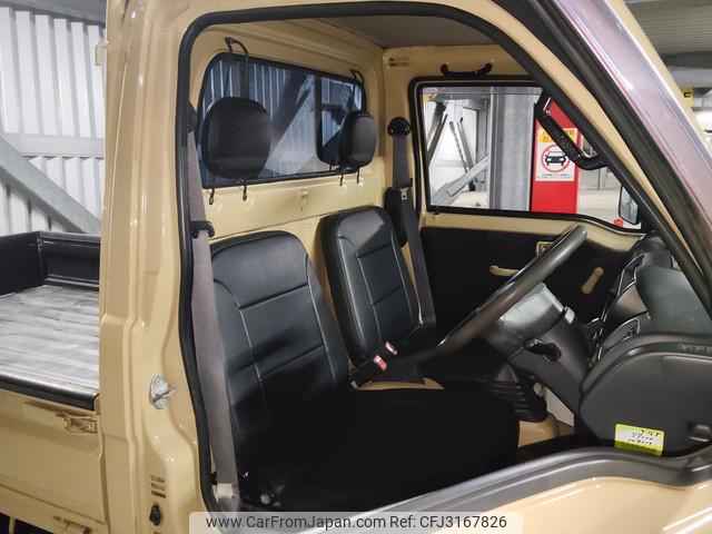 Daihatsu Hijet Truck 1999 thumbnail 21