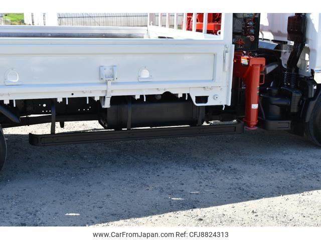 Mitsubishi Fuso Canter 1997 thumbnail 73