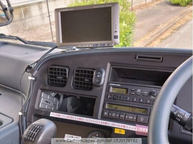Mitsubishi Fuso Super Great 2000 thumbnail 16