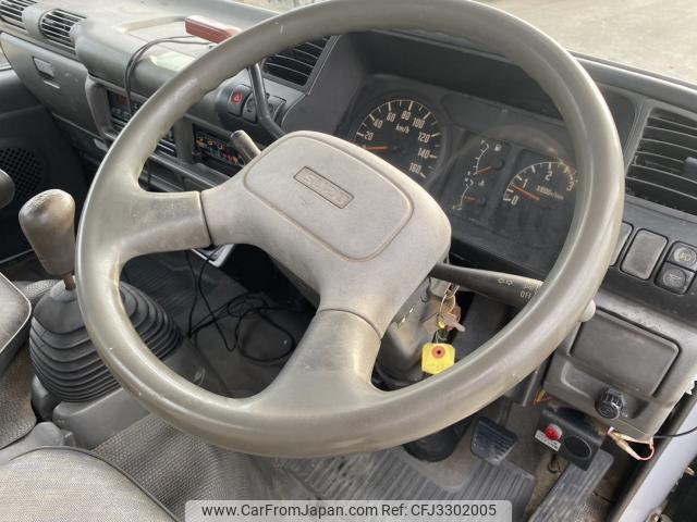 Isuzu Elf Truck 1999 thumbnail 19