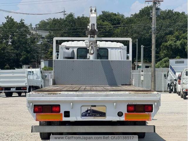 Isuzu Forward 2000 thumbnail 5