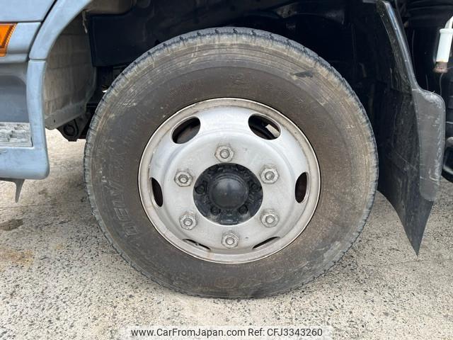 Mitsubishi Fuso Canter 1998 thumbnail 32