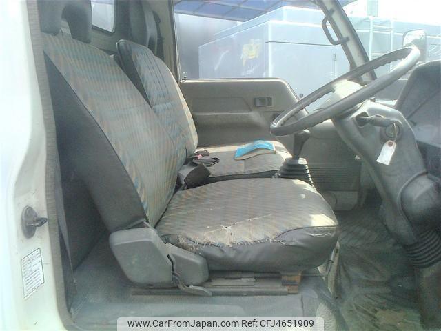 Mitsubishi Fuso Canter 1992 thumbnail 5
