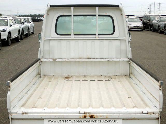 Daihatsu Hijet Truck 1999 thumbnail 8