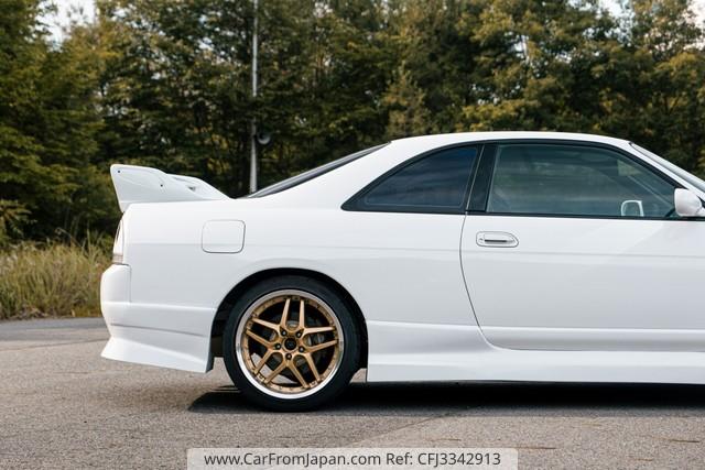 Nissan Skyline Coupe 1996 thumbnail 12