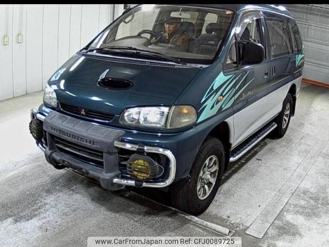 Mitsubishi Delica Spacegear 1996 thumbnail 5