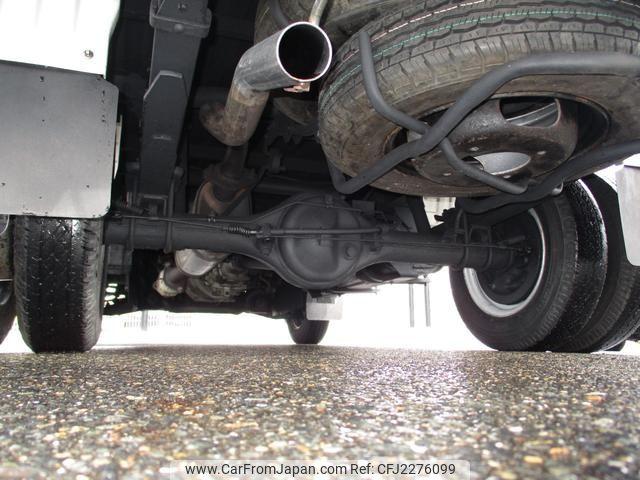Mitsubishi Delica Truck 2001 thumbnail 35