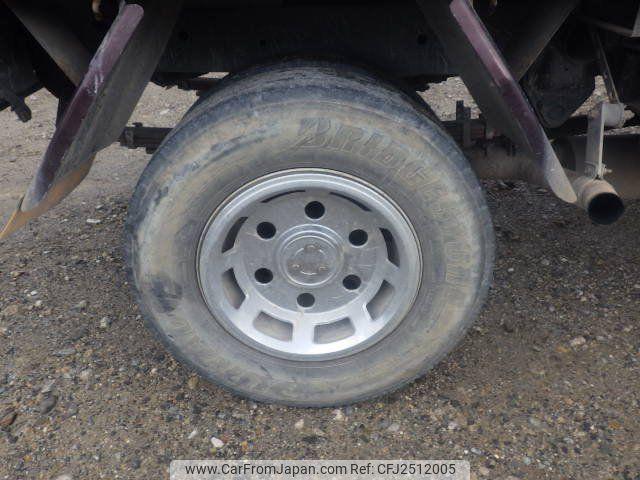 Mitsubishi Fuso Canter 1997 thumbnail 25