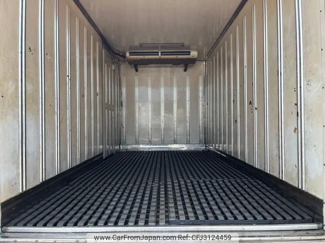 Isuzu Elf Truck 2001 thumbnail 2