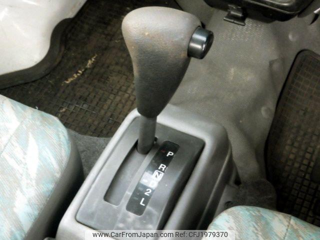 Suzuki Carry Truck 2000 thumbnail 15