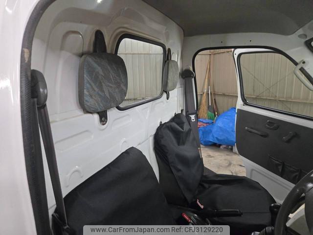 Suzuki Carry Truck 2000 thumbnail 24