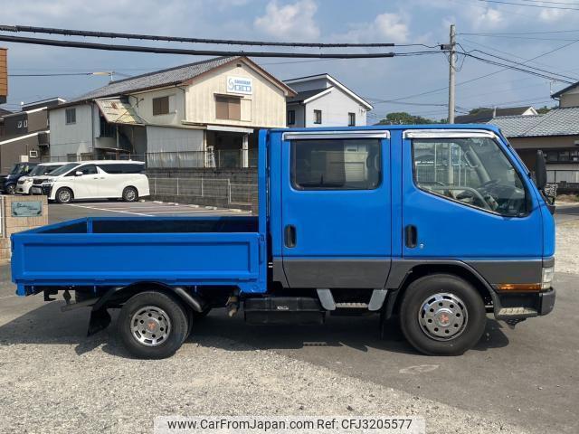 Mitsubishi Fuso Canter Guts 2001 thumbnail 7