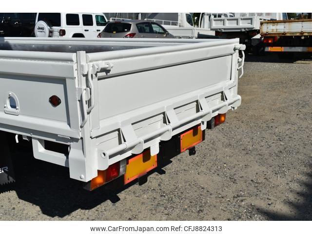 Mitsubishi Fuso Canter 1997 thumbnail 69