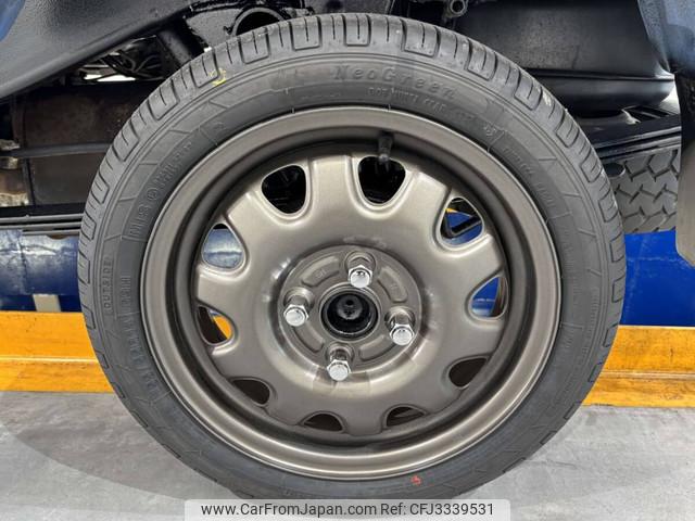 Daihatsu Hijet Truck 2001 thumbnail 23