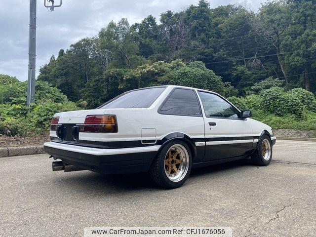 Toyota Corolla Levin 1985 thumbnail 5