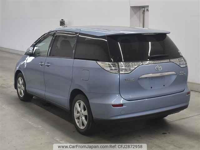 Toyota Estima Hybrid thumbnail 2