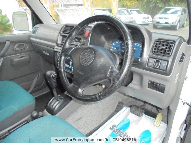 Suzuki Jimny 2001 thumbnail 29