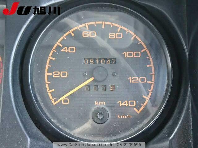 Isuzu Forward 1992 thumbnail 9