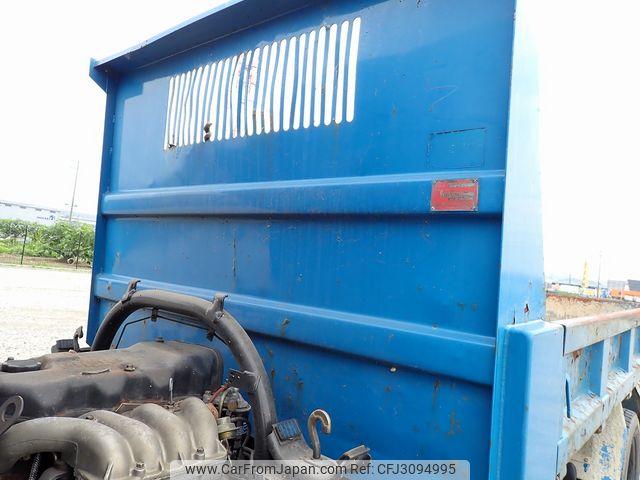 Mitsubishi Fuso Canter 1997 thumbnail 45