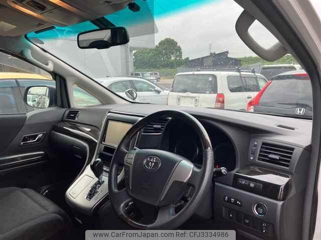 Toyota Vellfire thumbnail 4