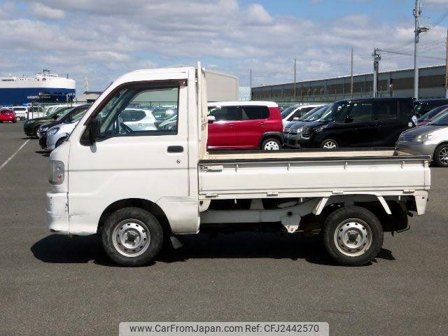 Daihatsu Hijet Truck 2000 thumbnail 5