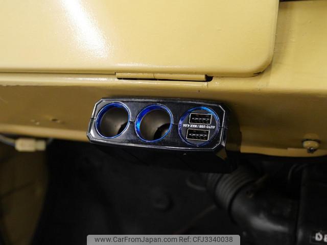 Suzuki Jimny 1981 thumbnail 67