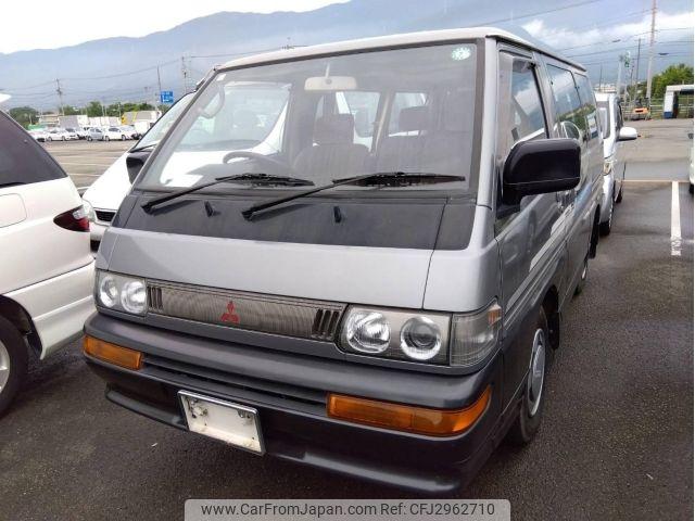 Mitsubishi Delica Starwagon 1991