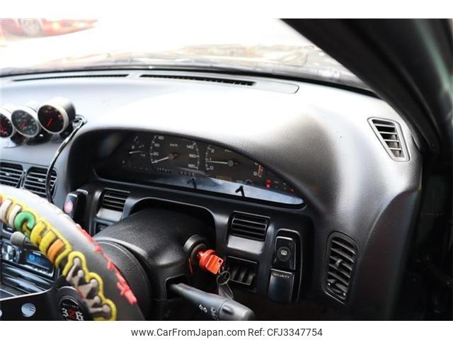 Nissan Silvia 1992 thumbnail 11