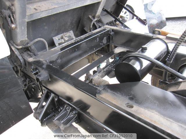 Isuzu Forward 2000 thumbnail 30